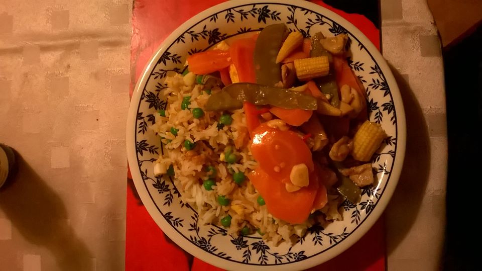 28058358_914636582028970_8330085860720126050_n